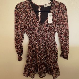 Hollister long sleeve floral dress xs